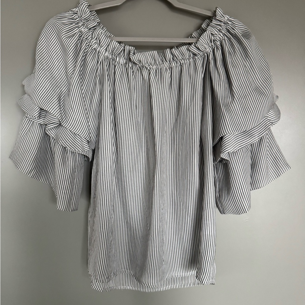 Gianni Bini Off-Shoulder Striped Ruffle Sleeve Top - White/Black